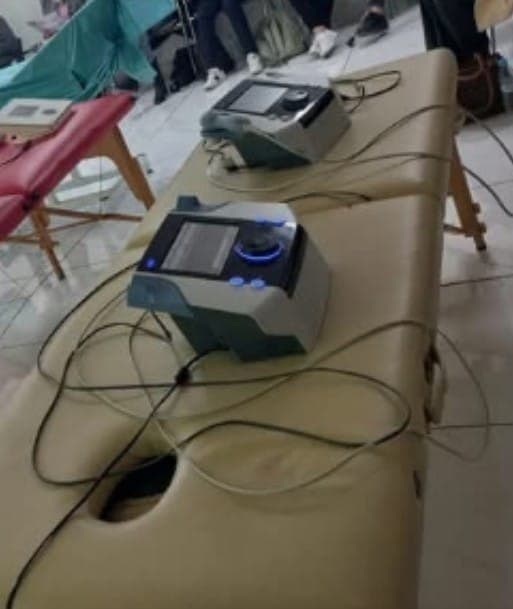أجهزة العلاج الكهربائي بالمركز