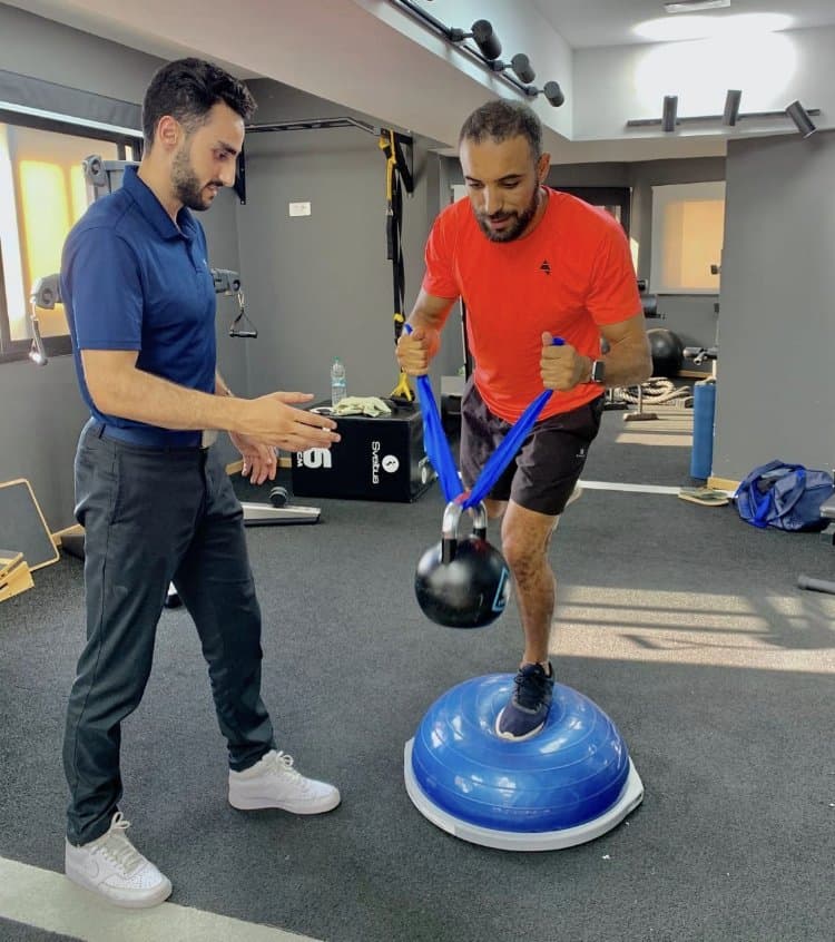 مركز أمان — مرضى ورياضيون وفريق 18